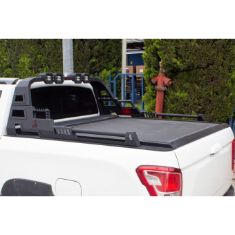 Защитная дуга "Dakar" для Ford Ranger T6 с габаритными фонарями в кузов пикапа (цвет черный, можно заказать с накладками красного цвета)